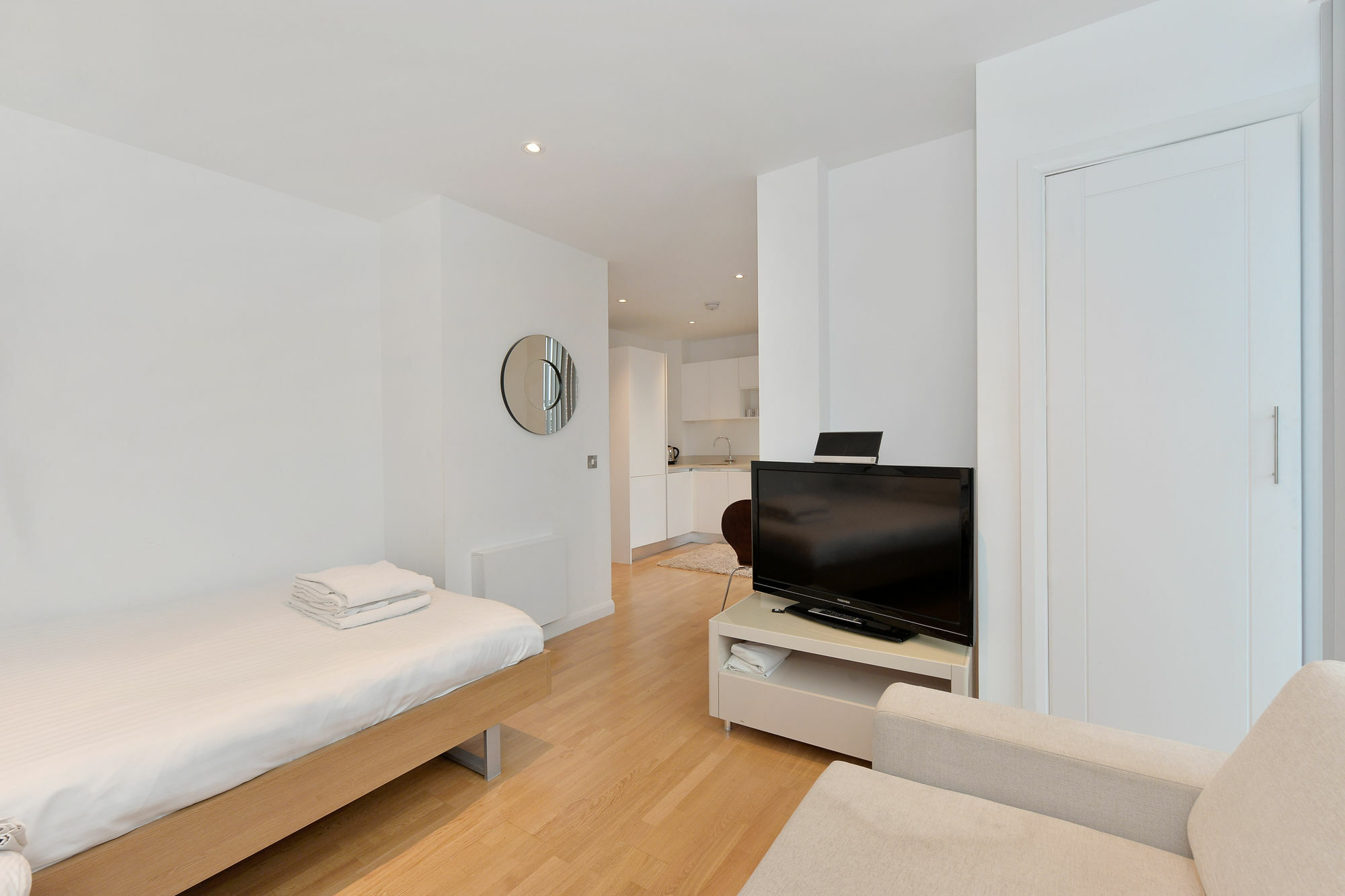 The Kensington Residencies Apartment ลอนดอน ภายนอก รูปภาพ